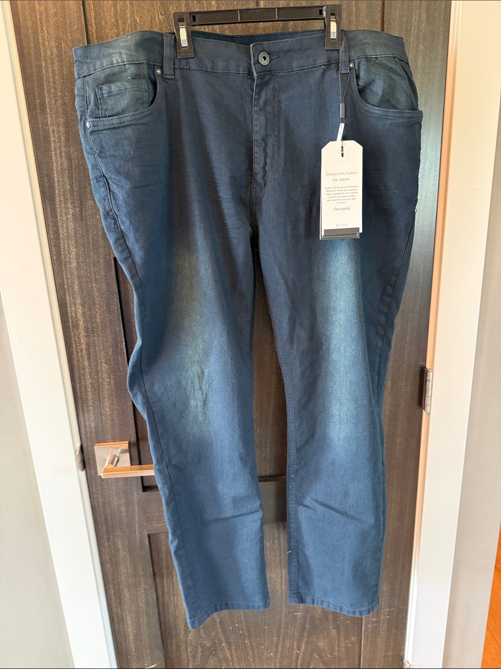 Men's Straight Jeans in Indigo Blue